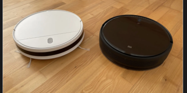 Xiaomi Mi Robot Vakumlu Paspas Essential (beyaz) ve Vakumlu Paspas 2 Pro + (siyah) kıyaslaması